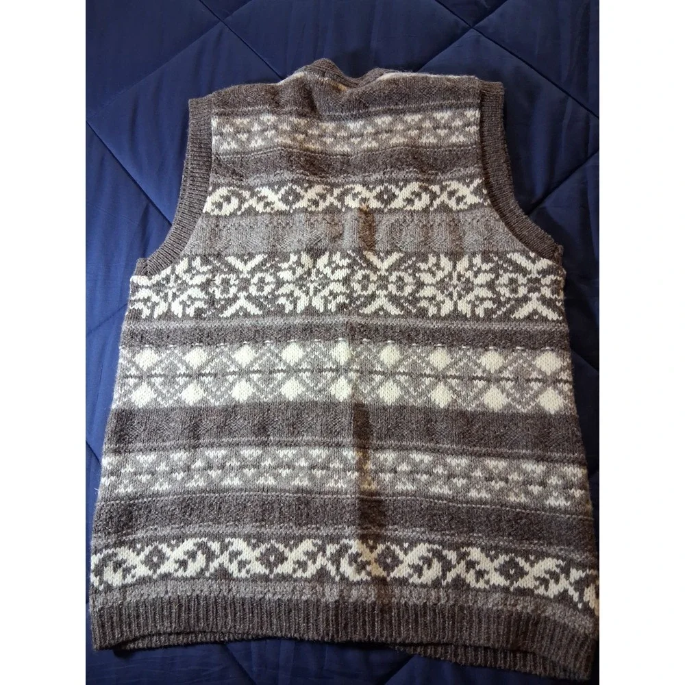LL Bean Vintage Mens Brown Fair Isle 100% Wool Button Front Sweater Vest USA M